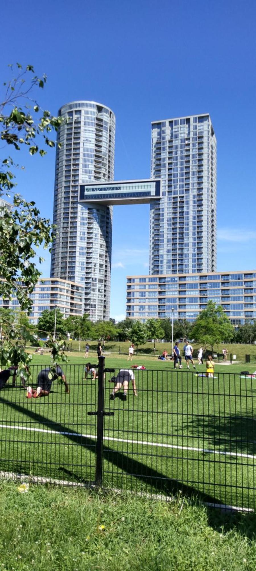 Downtown Toronto Condo, Free Indoor Parking With Amazing View Exterior photo