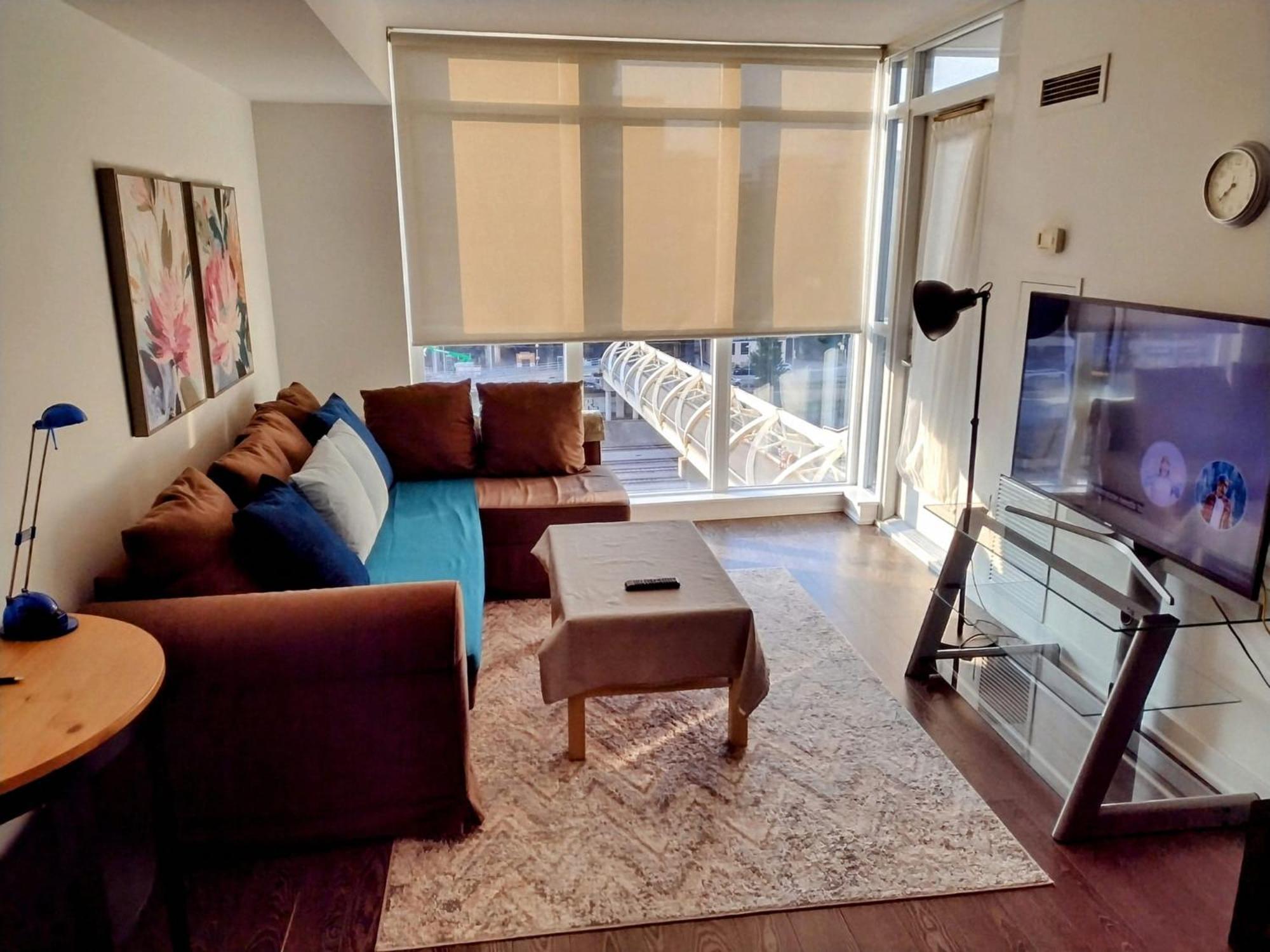 Downtown Toronto Condo, Free Indoor Parking With Amazing View Exterior photo